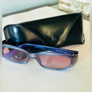 Fendi Made In Italy AUTHENTIC Vintage Sunglasses With Case